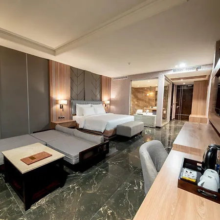 Prakerti Bhuana Hotel
