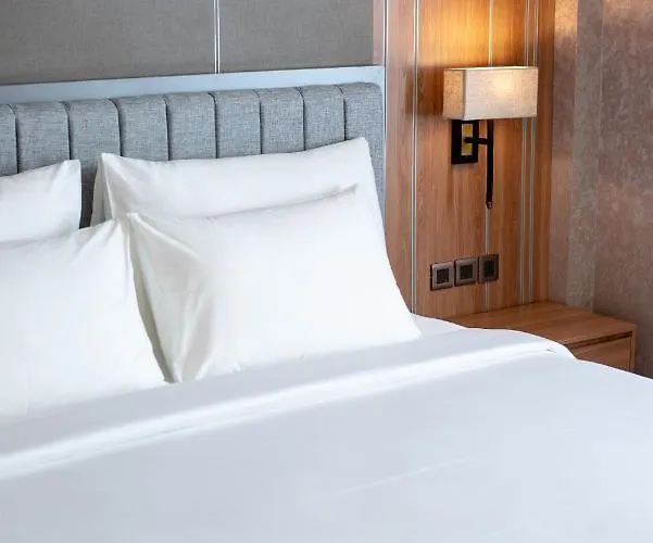 Taman Prakerti Bhuana Hotel 4*